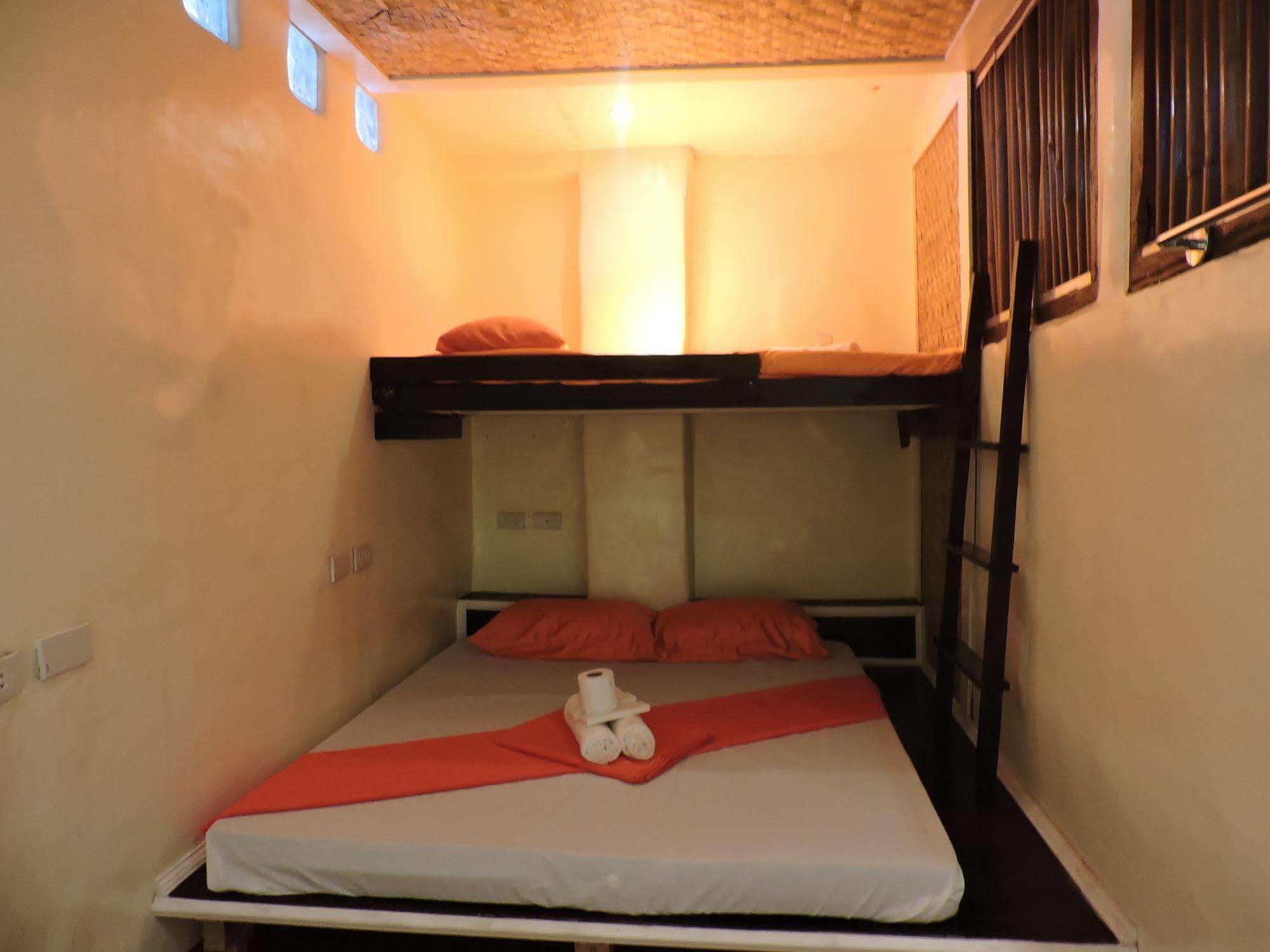 Orange Mangrove Pension House By Sms Hospitality Puerto Princesa Екстериор снимка